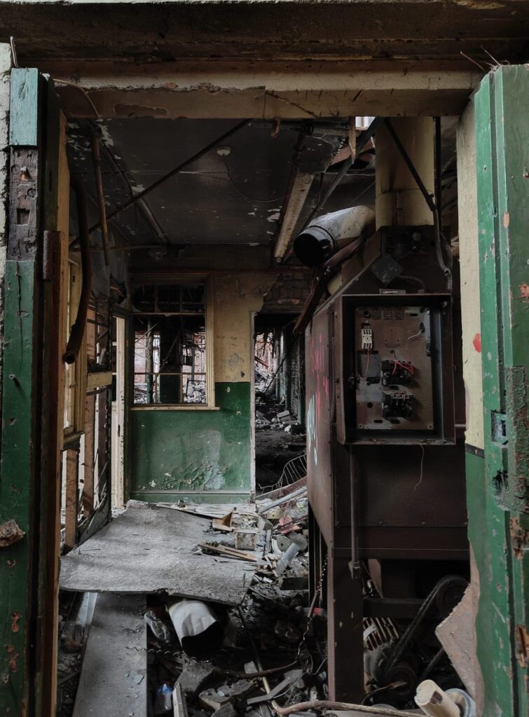 Demolition contractors Barking